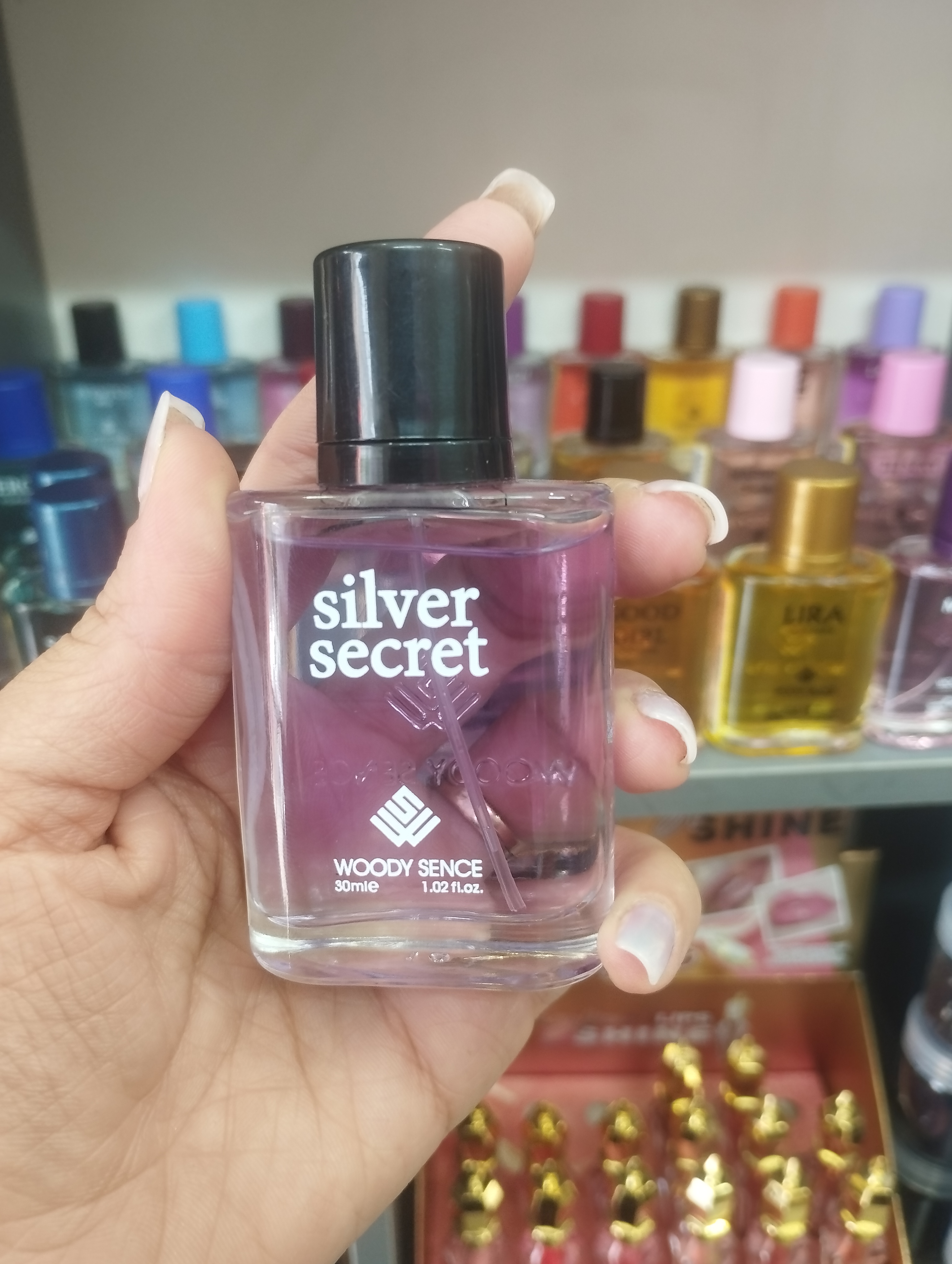 عطر ادوپرفیوم مدل مردانه وددی سنس با رایحه سیلور سنت  با ماندگاری بالا