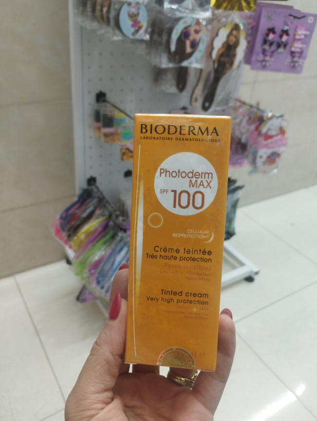 کرم آفتابپری بیودرما فوتودرم ماکس SPF 100
